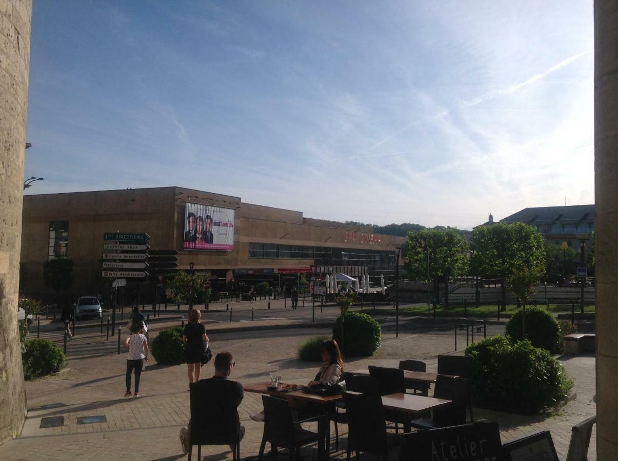 Appart En Duplex Climatise Coeur De Ville Périgueux Exteriér fotografie